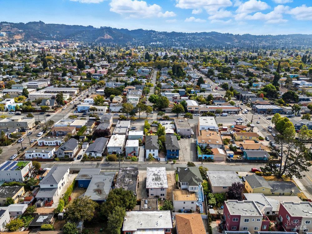 2922 Stanton Street Berkeley, CA 94702 - Photo 7 of 8
