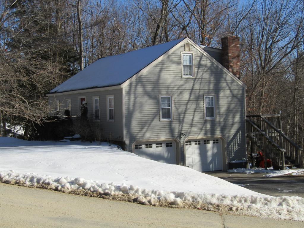 89 Hunter Farm Road Peterborough, NH 03458 - Photo 1 of 25 Gallery Image 1