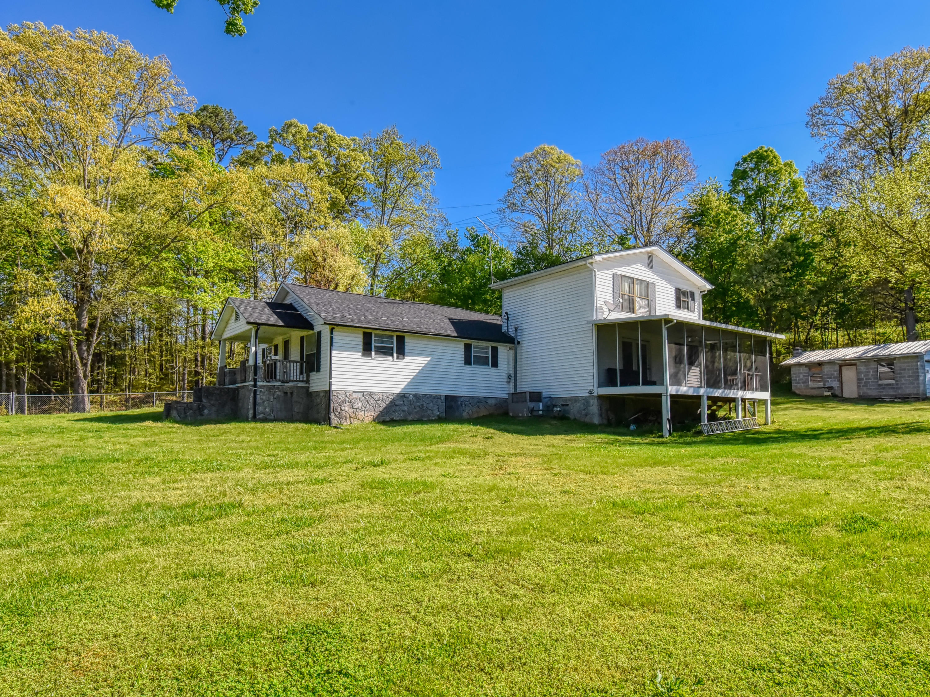 6490 Malone Road Loudon, TN 37774 - Photo 3 of 25 6490 Malone Rd 24
