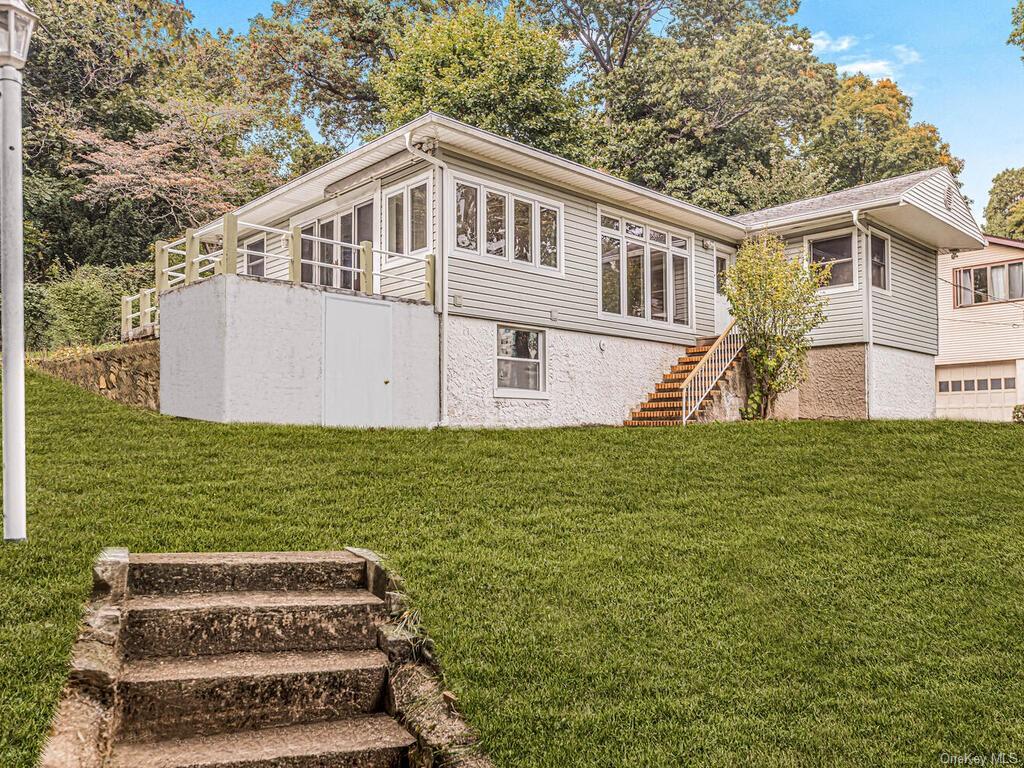 21 Middlesex Lane, Yonkers, NY 10710 Compass