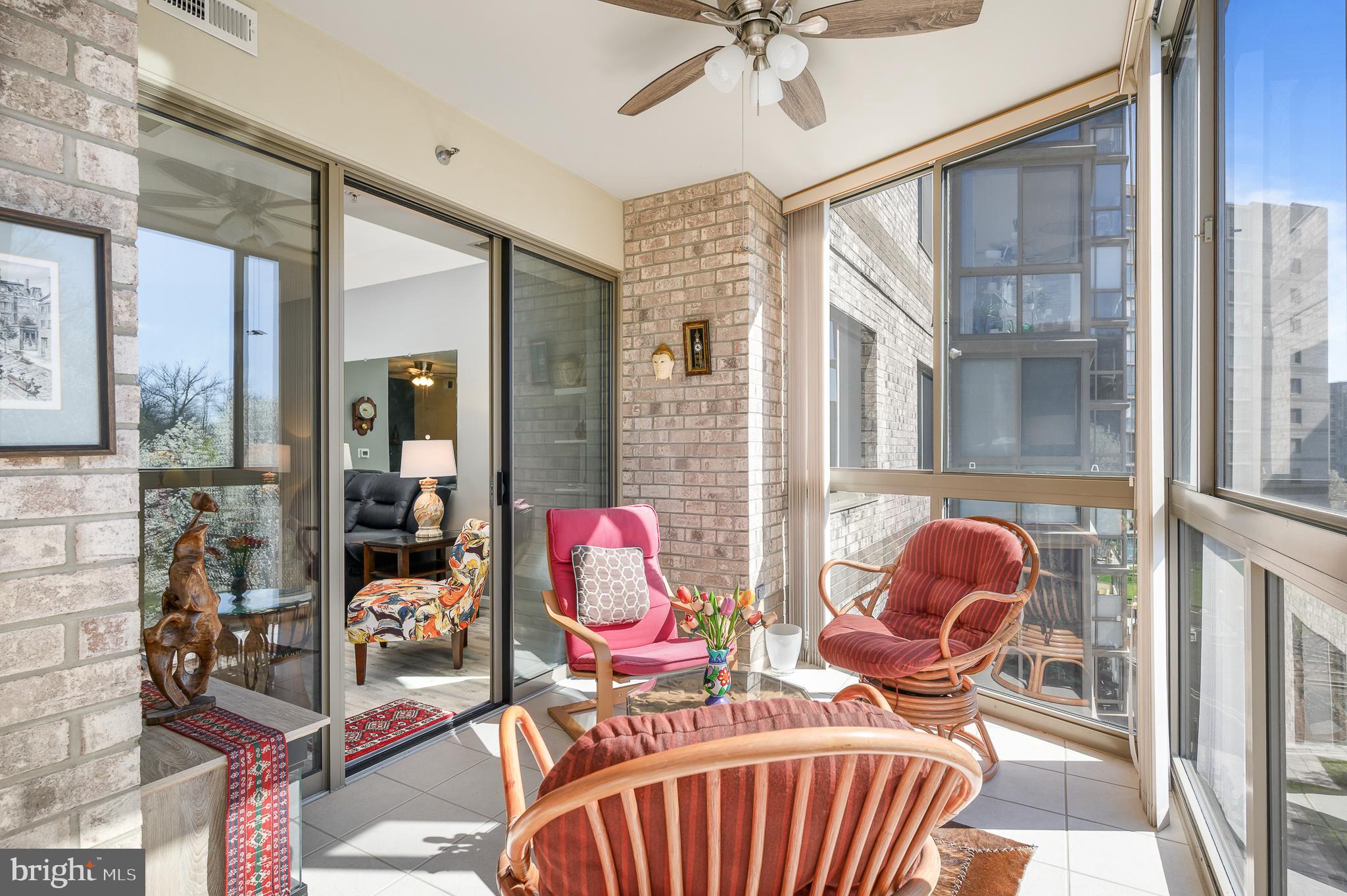 19355 Cypress Ridge Terrace, Unit 422 Leesburg, VA 20176 - Photo 8 of 34 Vents and ceiling fan providing year round comfort