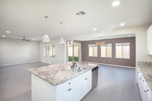 $3,200 | 74068 Imperial Court East, Palm Desert, CA 92211