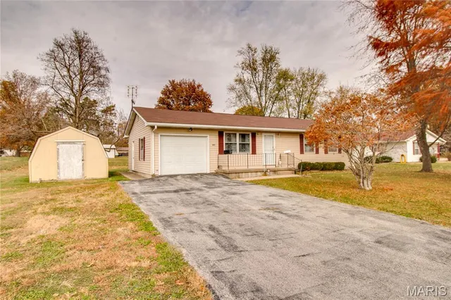 $100,000 | 1017 Mulberry Street, Greenfield, IL 62044