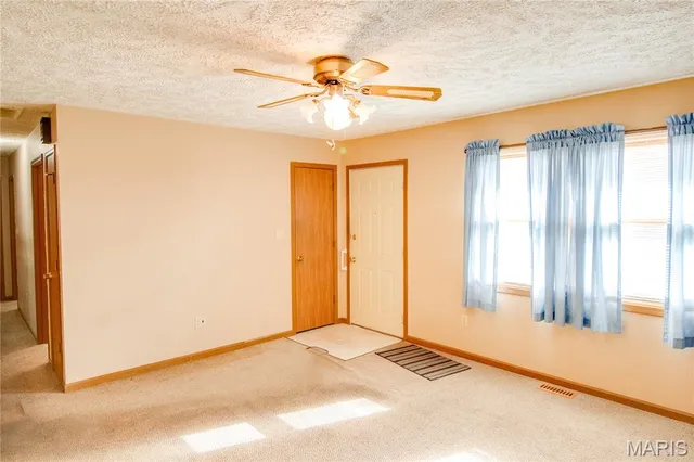 $100,000 | 1017 Mulberry Street, Greenfield, IL 62044