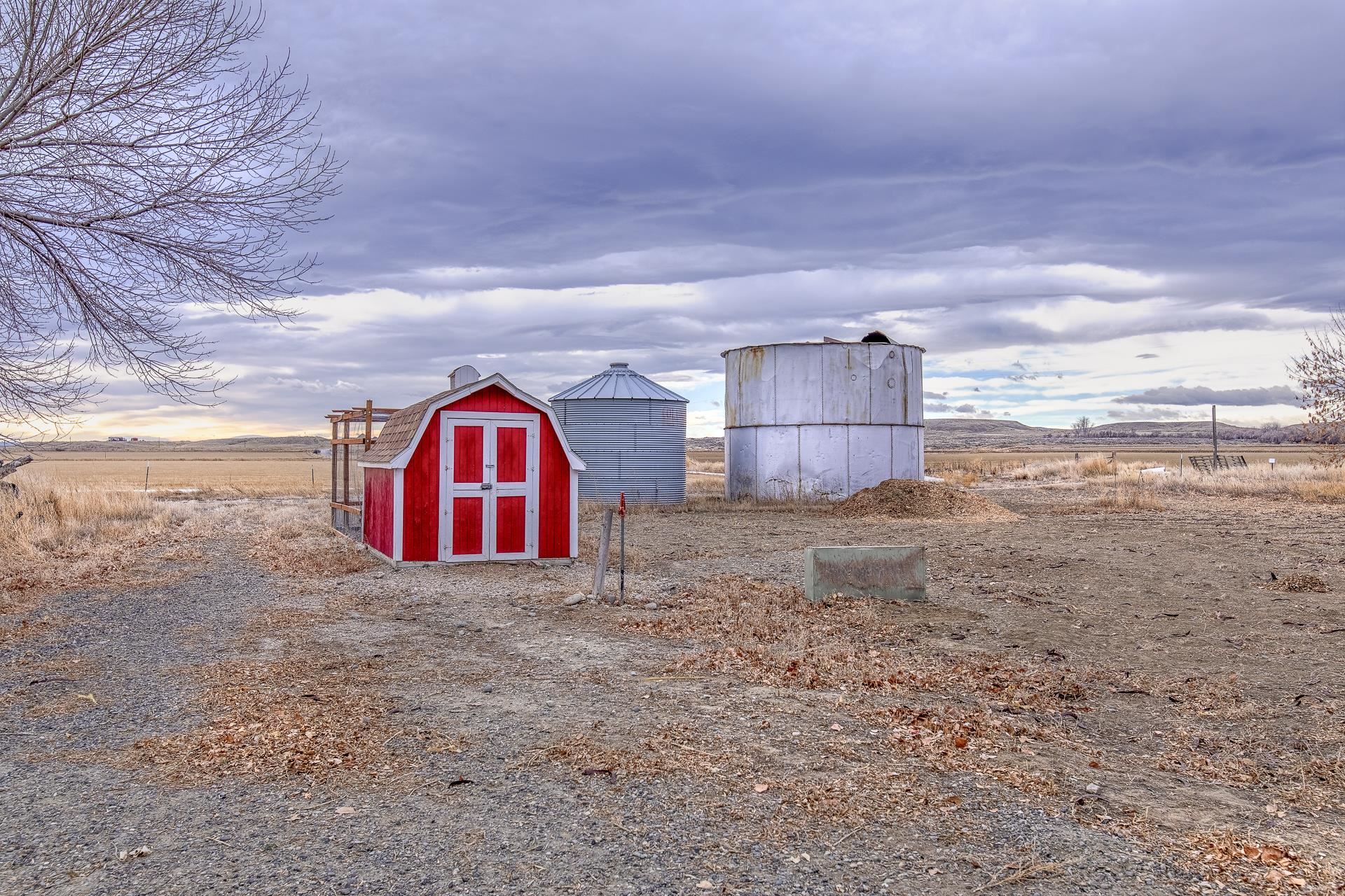 298 Ln 9 Powell, WY 82435 - Photo 6 of 25