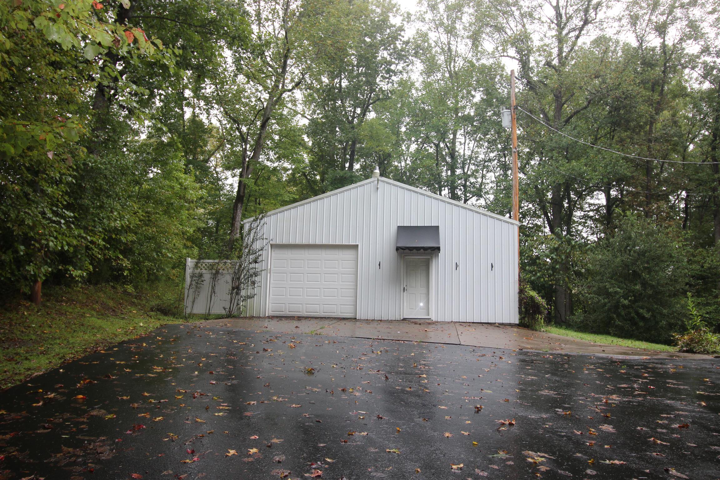 1116 St Paul Road Charlotte, TN 37036 - Photo 3 of 4 Gallery Image 3