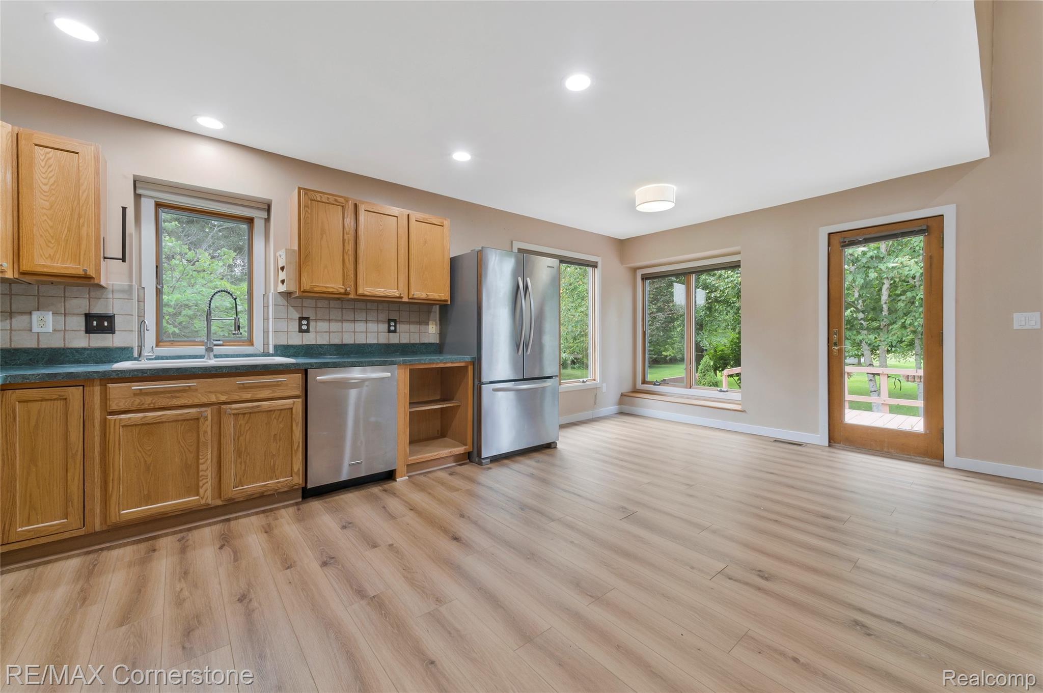 12701 Capernall Road Carleton, MI 48117 - Photo 13 of 62 Kitchen