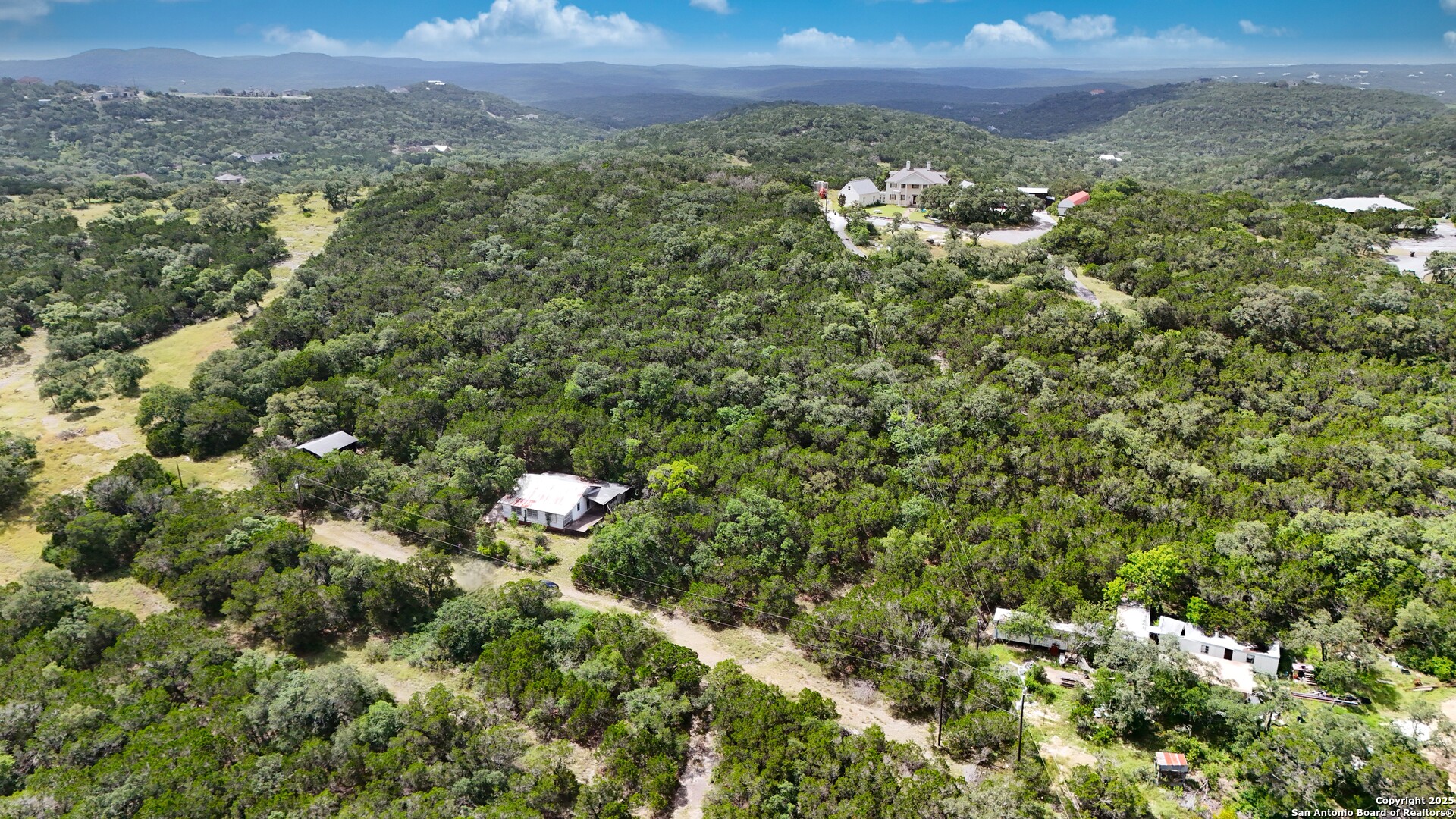 19031 Bandera Road Helotes, TX 78023 - Photo 13 of 37