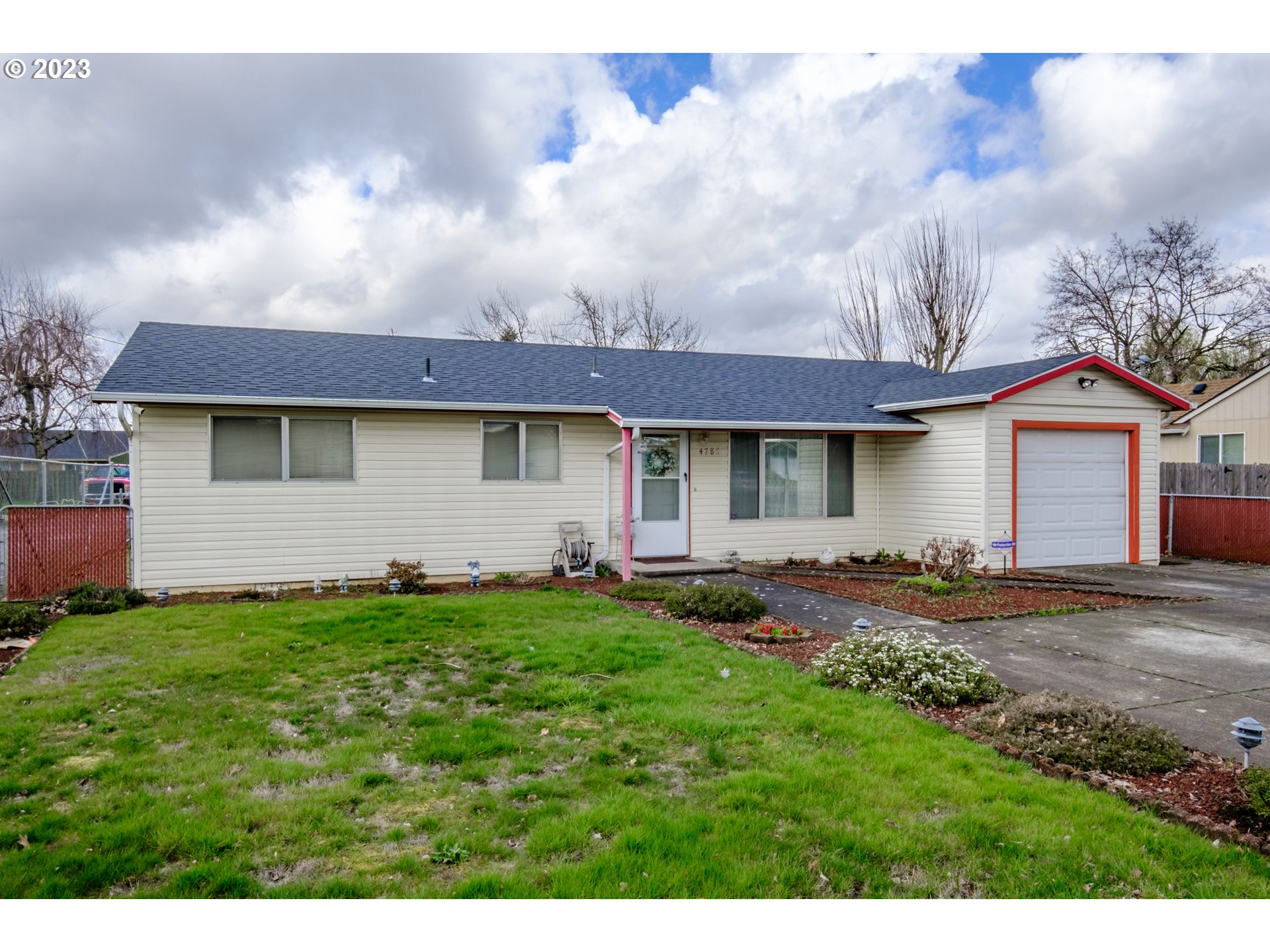 4785 Swegle Road Northeast Salem, OR 97305 - Photo 1 of 35