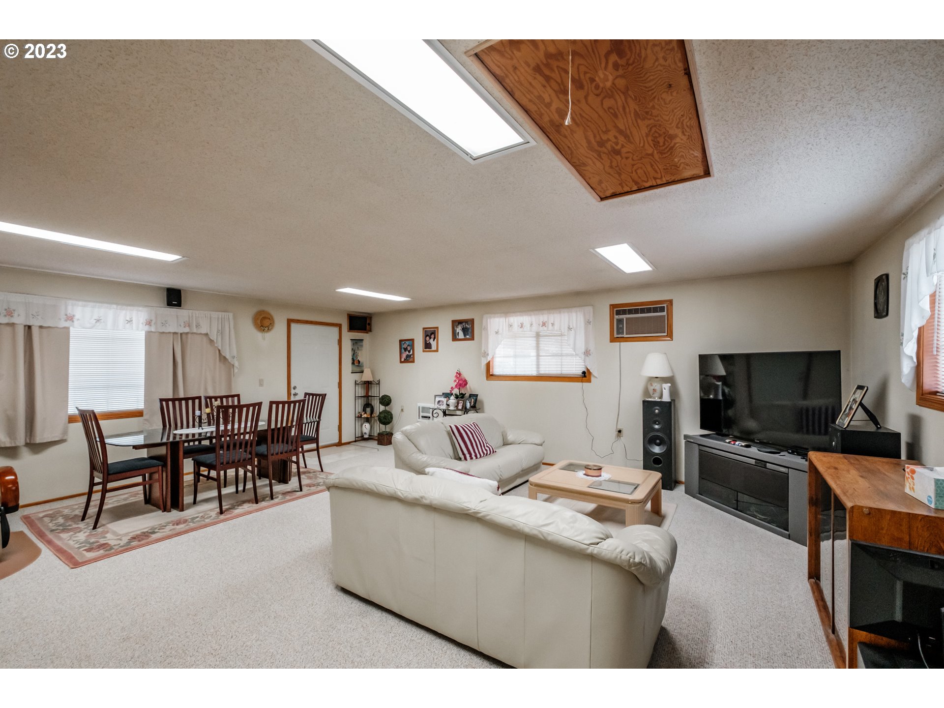4785 Swegle Road Northeast Salem, OR 97305 - Photo 17 of 35