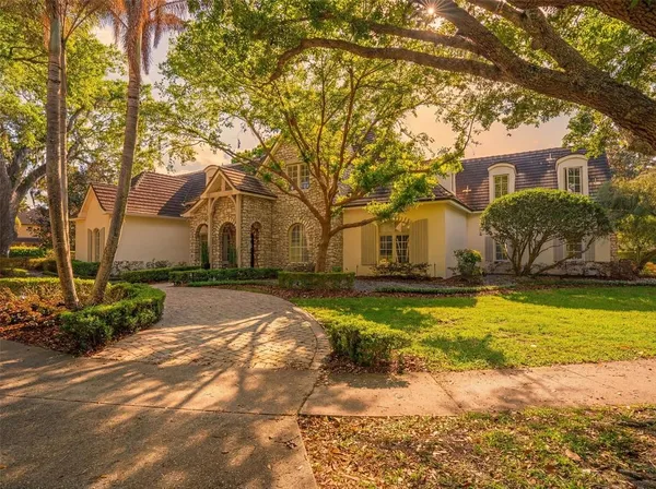 $2,850,000 | 1529 Holts Grove Circle, Winter Park, FL 32789