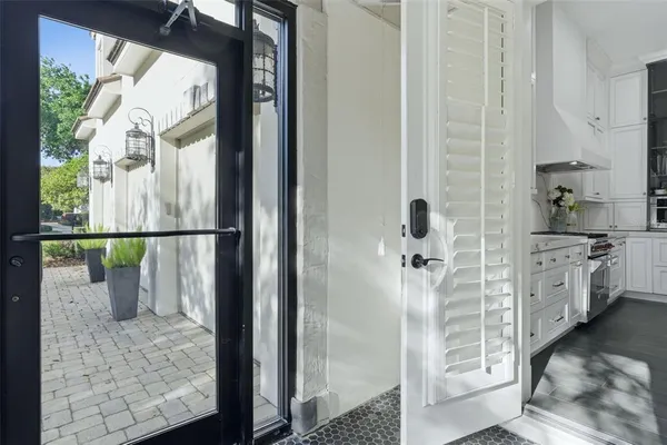 $2,850,000 | 1529 Holts Grove Circle, Winter Park, FL 32789