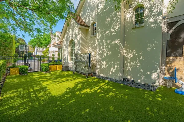 $2,850,000 | 1529 Holts Grove Circle, Winter Park, FL 32789