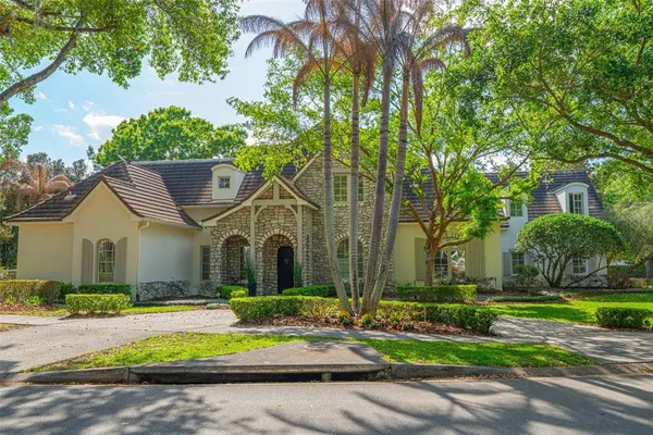 $2,850,000 | 1529 Holts Grove Circle, Winter Park, FL 32789