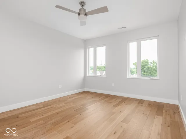 $525,000 | 319 East 16th Street, Unit 402, Indianapolis, IN 46202