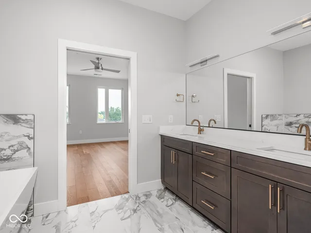 $525,000 | 319 East 16th Street, Unit 402, Indianapolis, IN 46202