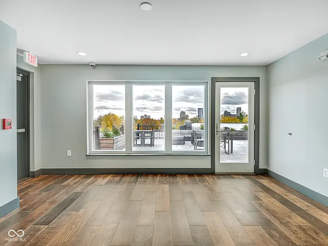 $525,000 | 319 East 16th Street, Unit 402, Indianapolis, IN 46202