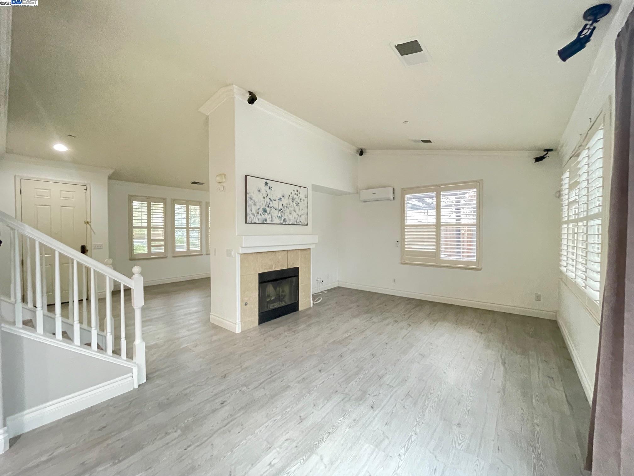 2894 Lenzie Court Brentwood, CA 94513 - Photo 3 of 27