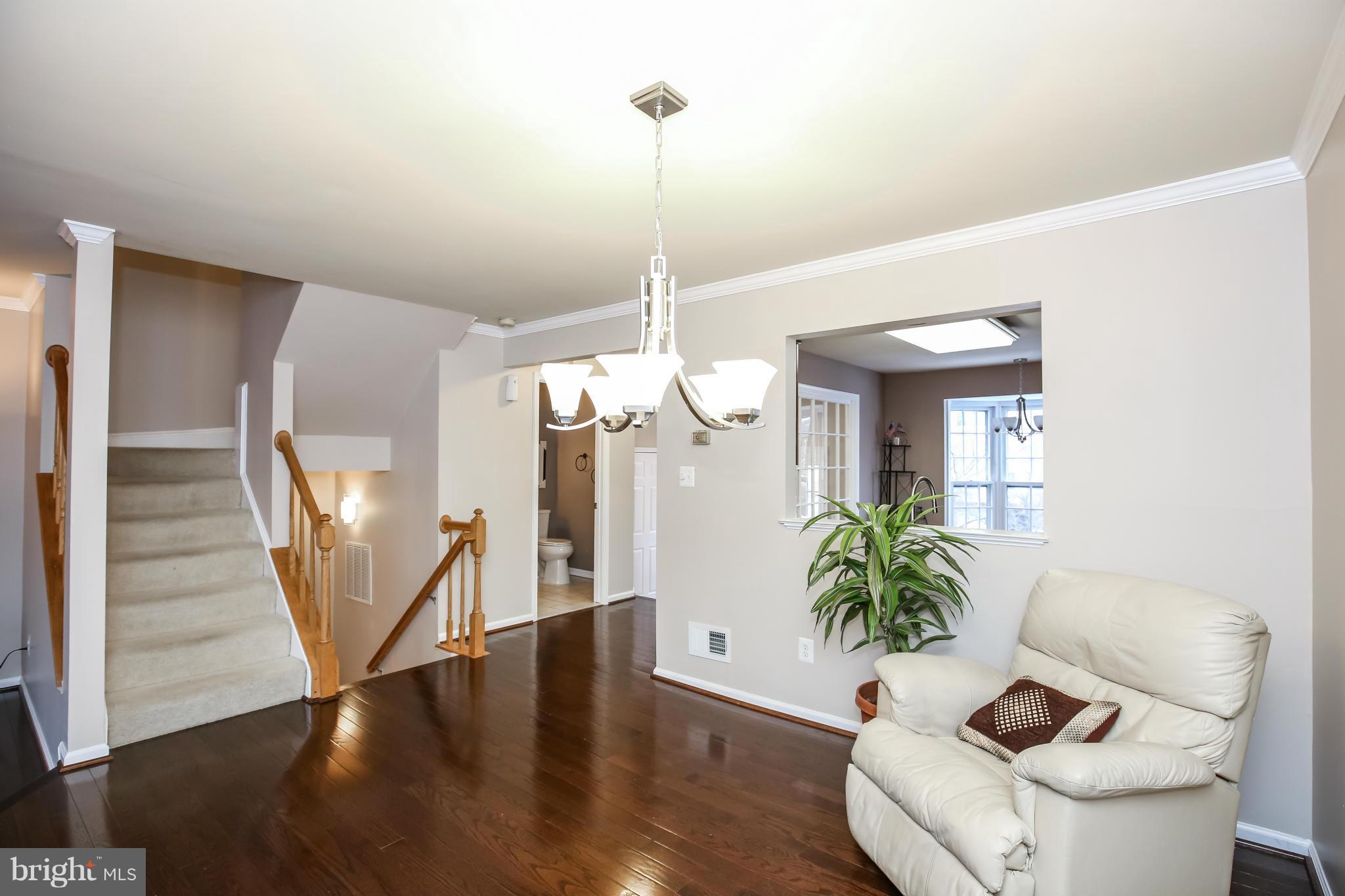 3812 Inverness Road Fairfax, VA 22033 - Photo 8 of 30 View 1