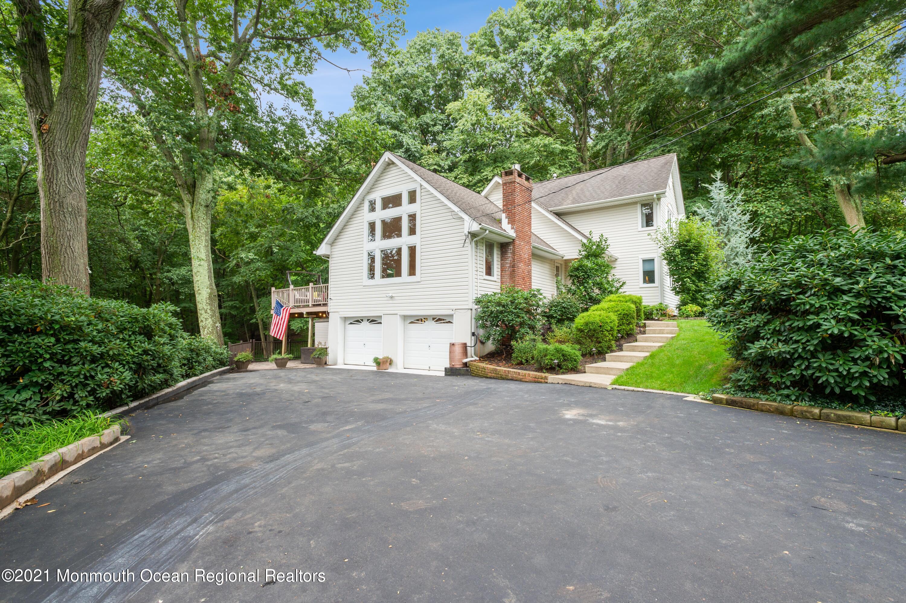 26 Van Brackle Road Holmdel, NJ 07733 - Photo 1 of 30 20_26SHolmdel_58_SideView_HiRes