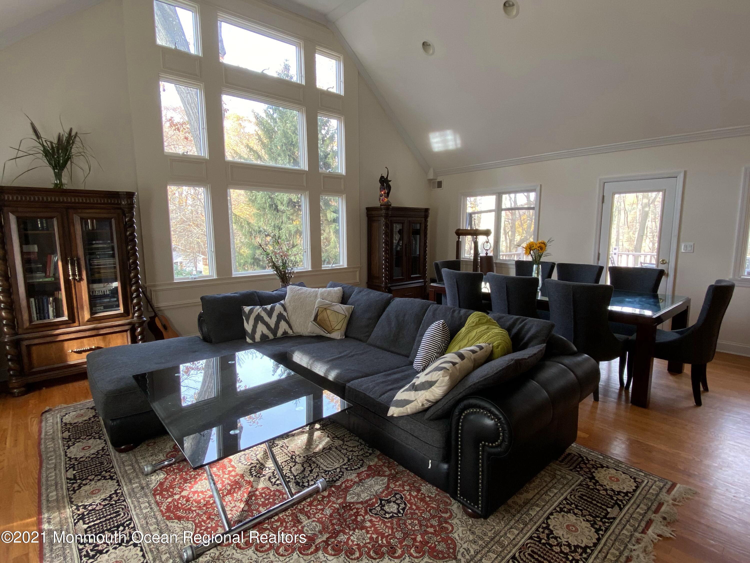 26 Van Brackle Road Holmdel, NJ 07733 - Photo 12 of 30 IMG_9236