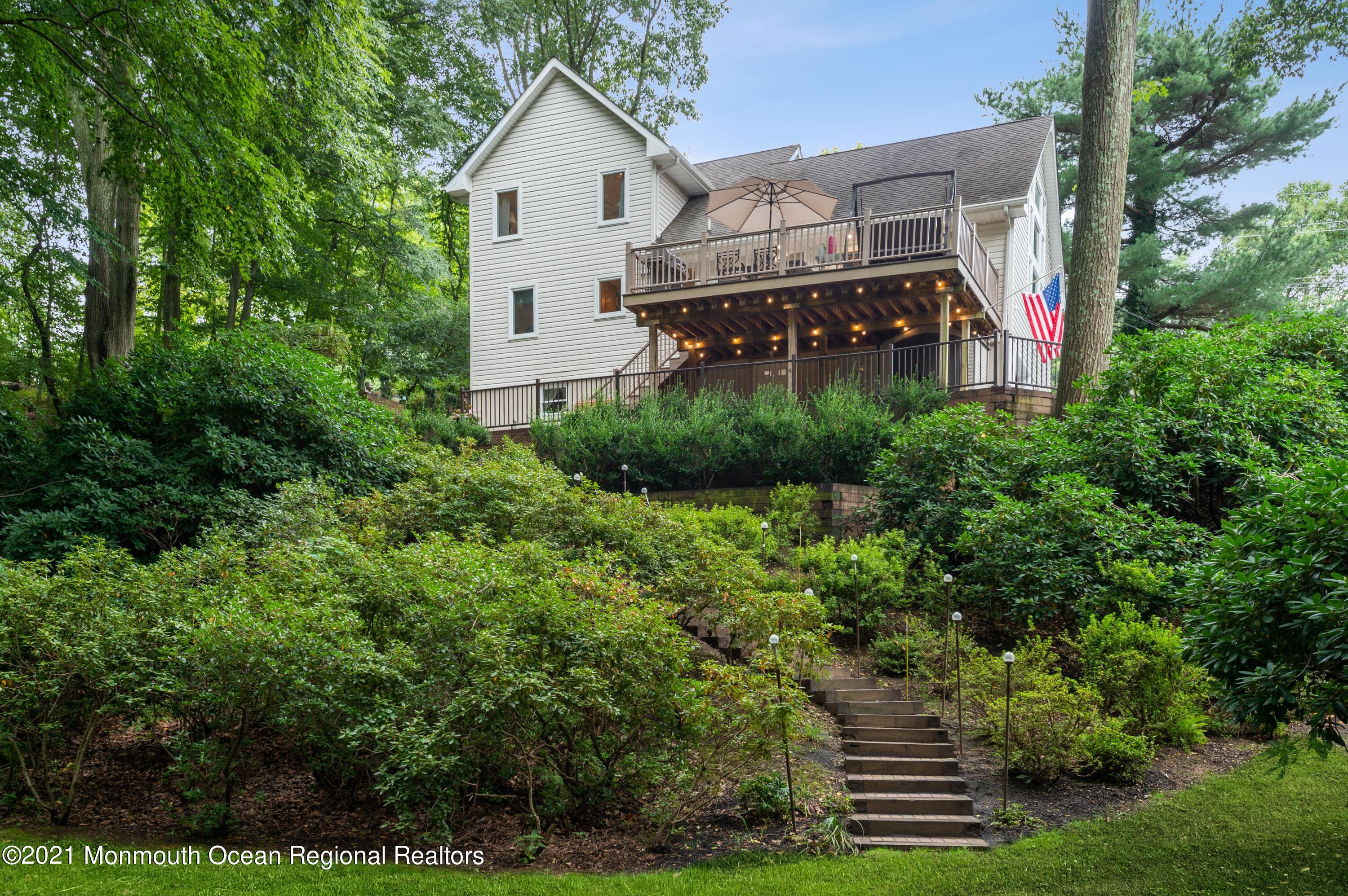 26 Van Brackle Road Holmdel, NJ 07733 - Photo 28 of 30 22_26SHolmdel_59_RearView_HiRes