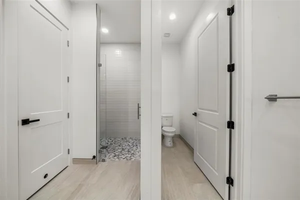 an empty room with window