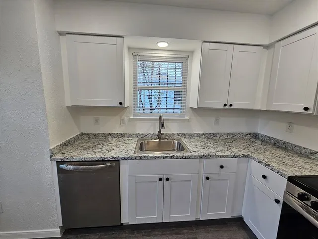 $1,595 | 3101 Peabody Avenue, Dallas, TX 75215