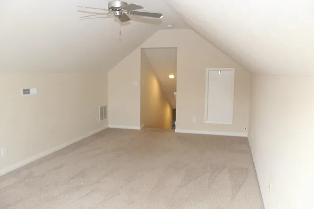 $2,400 | 3187 Megan Drive, Newburgh, IN 47630