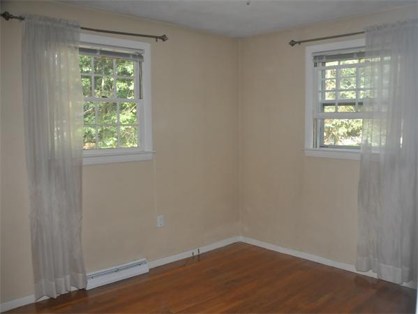 27 Endmoor Road Westford, MA 01886 - Photo 9 of 14 Gallery Image 9