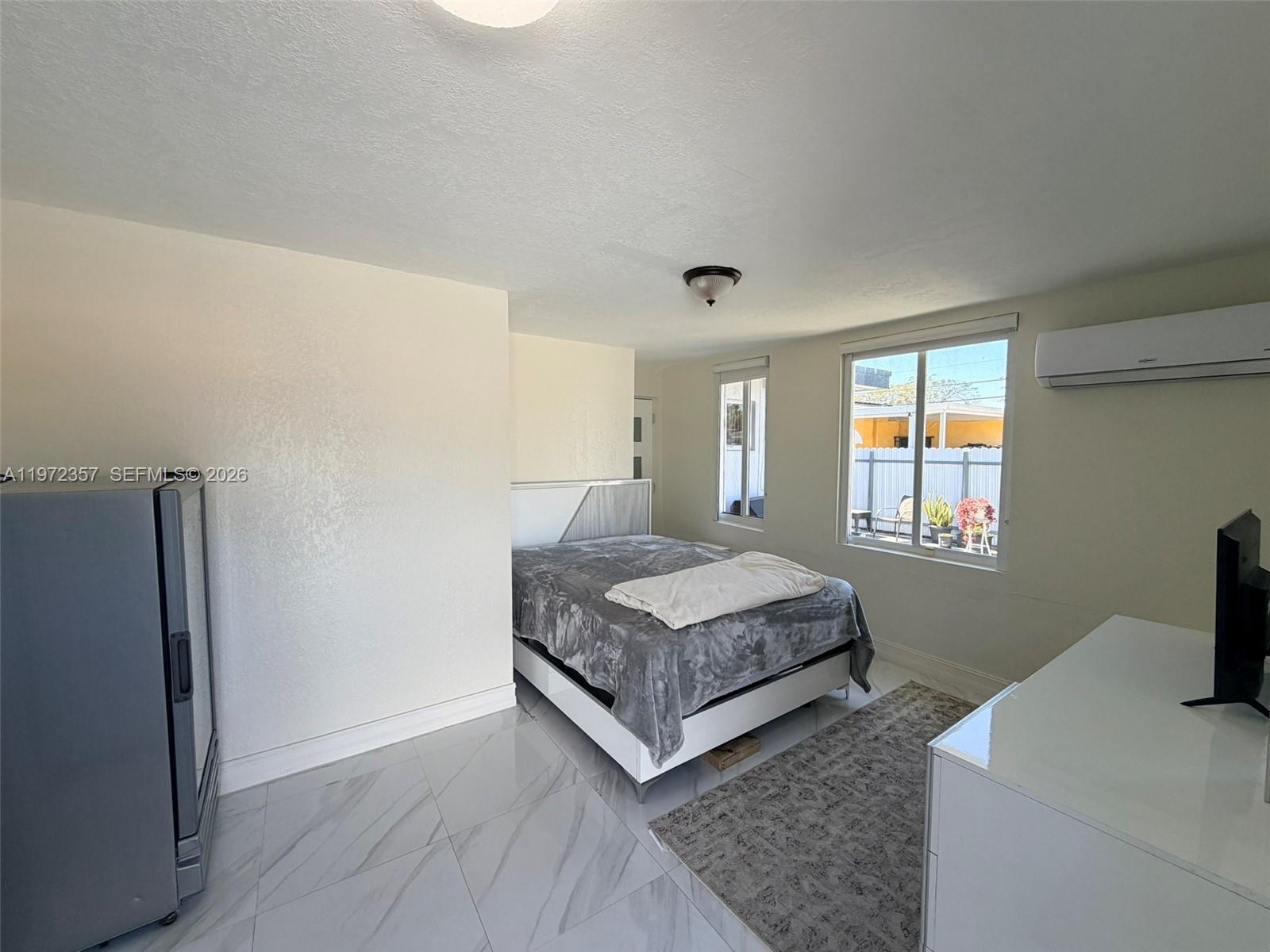 5801 Northwest 113th Terrace, Unit 4 Hialeah, FL 33012 - Photo 1 of 9