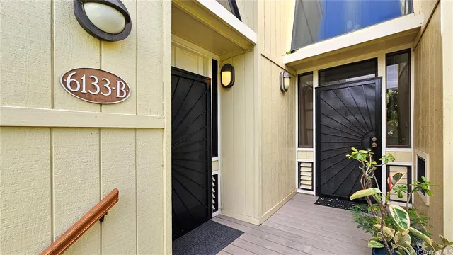 $989,000 | 6133 Summer Street, Unit 6133B, Honolulu, HI 96821