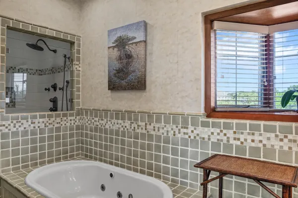 $4,250,000 | 258 West Seaview Circle, Marathon, FL 33050