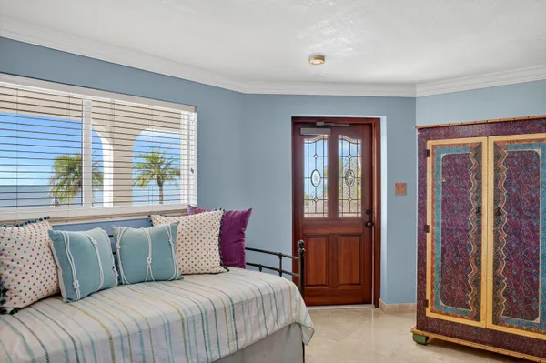 $4,250,000 | 258 West Seaview Circle, Marathon, FL 33050