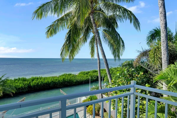 $4,250,000 | 258 West Seaview Circle, Marathon, FL 33050