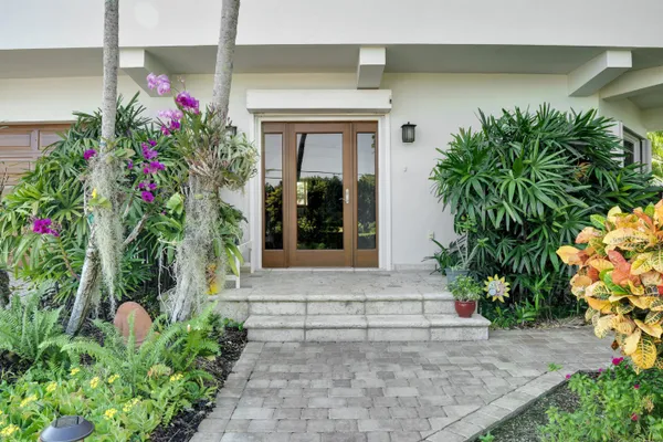 $4,250,000 | 258 West Seaview Circle, Marathon, FL 33050