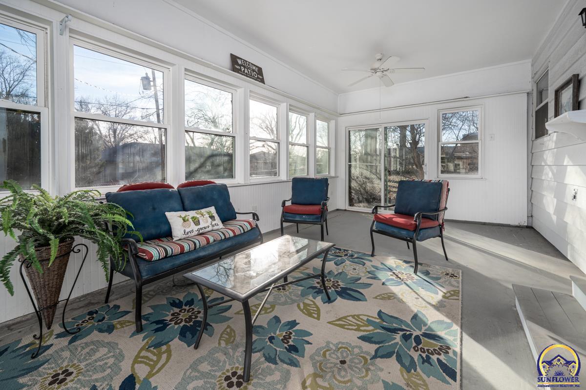 5601 Southwest 24th Street Topeka, KS 66614 - Photo 11 of 35