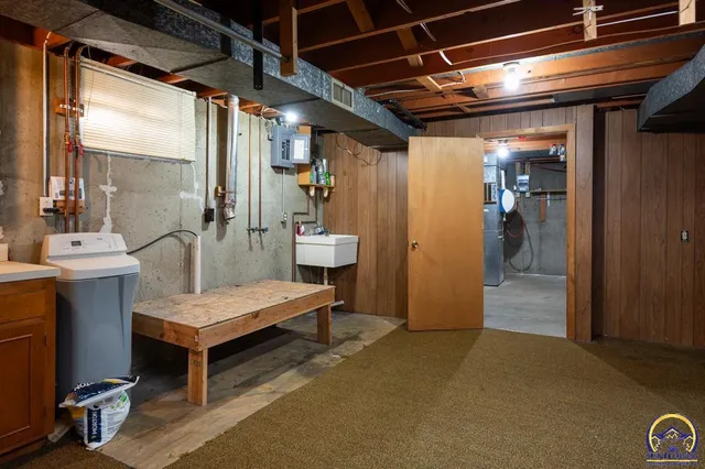 $280,000 | 5601 Southwest 24th Street, Topeka, KS 66614