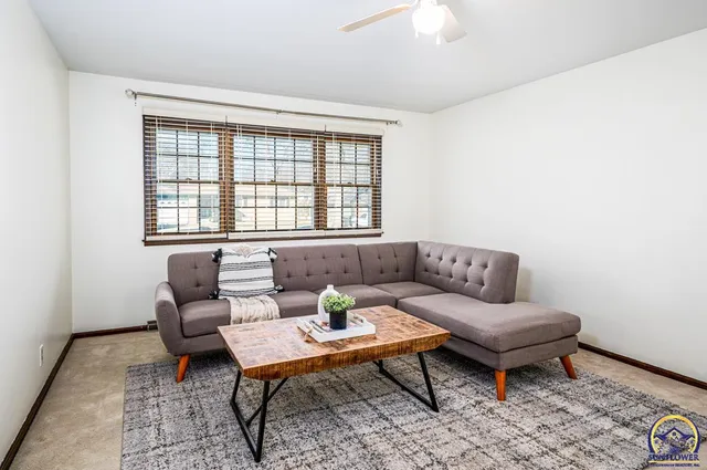 $280,000 | 5601 Southwest 24th Street, Topeka, KS 66614