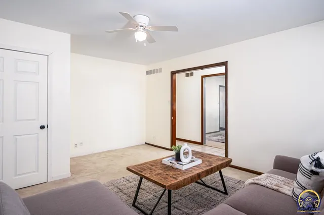 $280,000 | 5601 Southwest 24th Street, Topeka, KS 66614