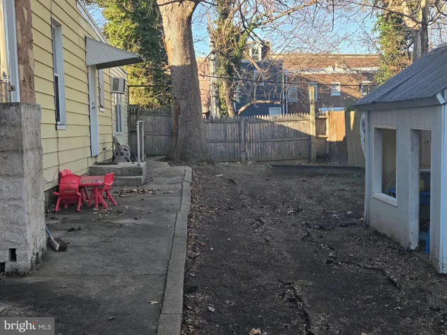a view of a yard with a tv