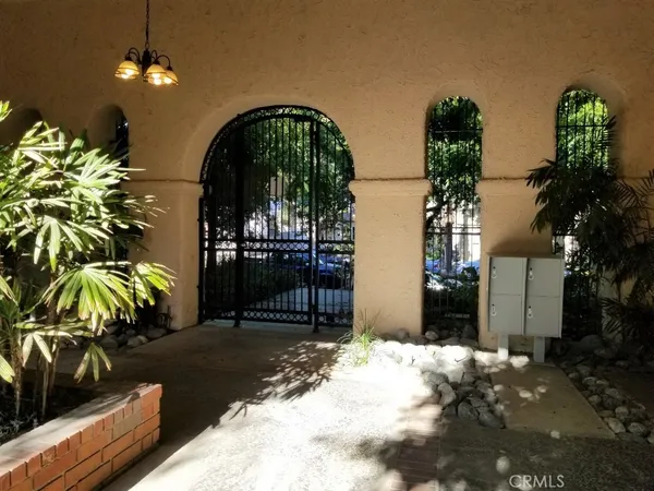 $799,000 | 1711 Grismer Avenue, Unit 52, Burbank, CA 91504