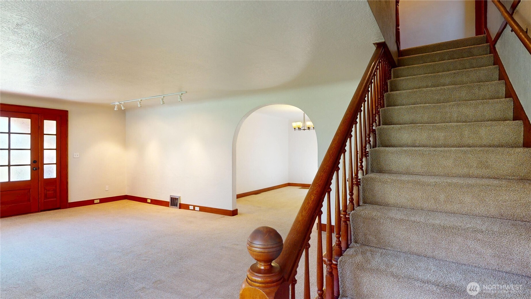 1533 Northeast Tagholm Road Poulsbo, WA 98370 - Photo 17 of 40 a view of entryway