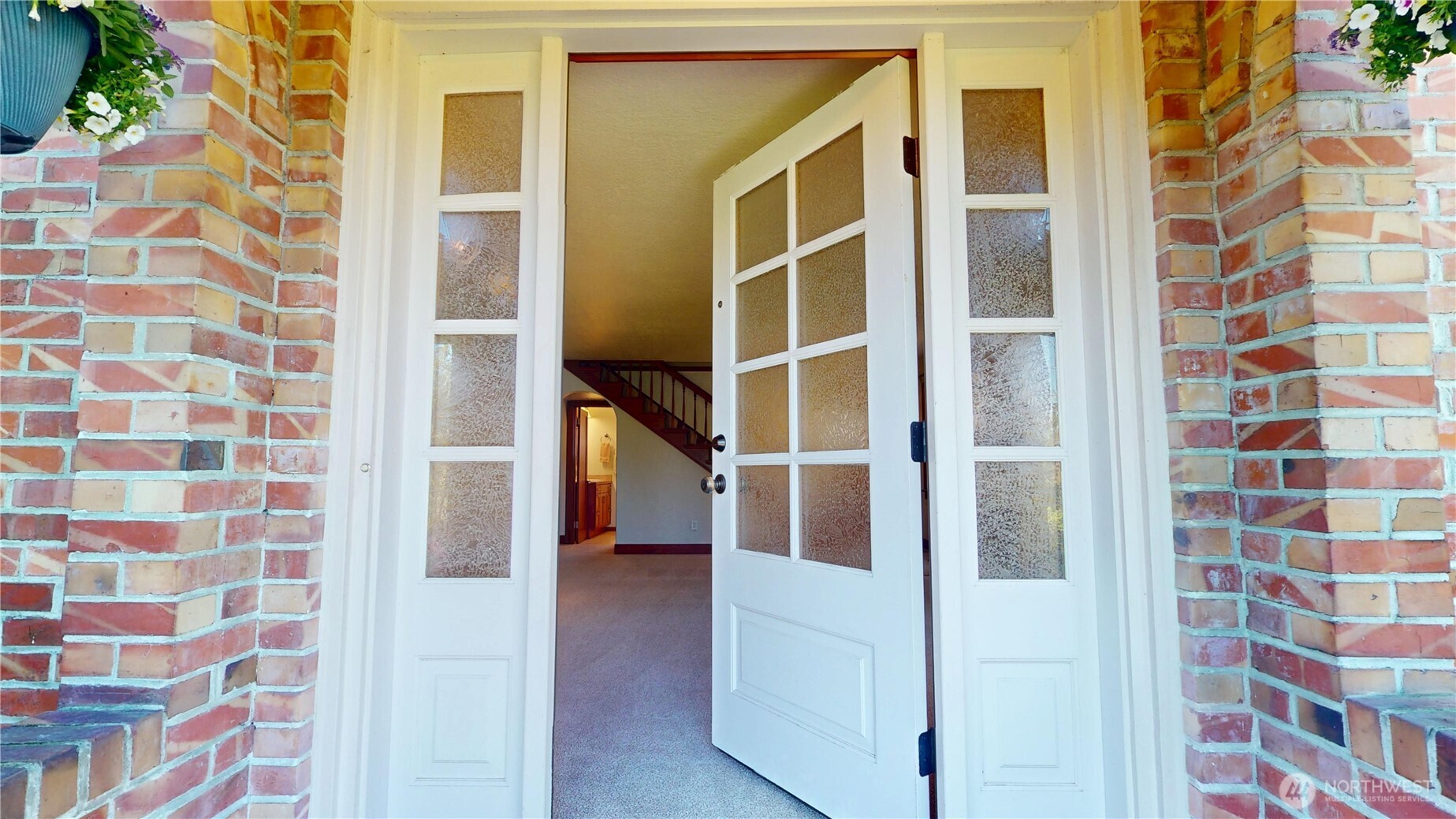 1533 Northeast Tagholm Road Poulsbo, WA 98370 - Photo 3 of 40