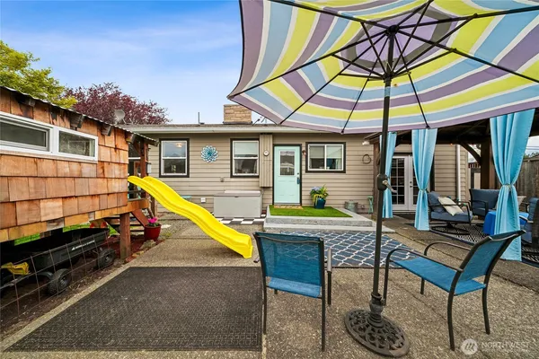 $565,800 | 2232 Griffin Avenue, Enumclaw, WA 98022