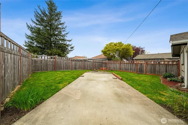 $565,800 | 2232 Griffin Avenue, Enumclaw, WA 98022