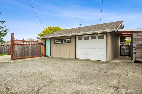 $565,800 | 2232 Griffin Avenue, Enumclaw, WA 98022