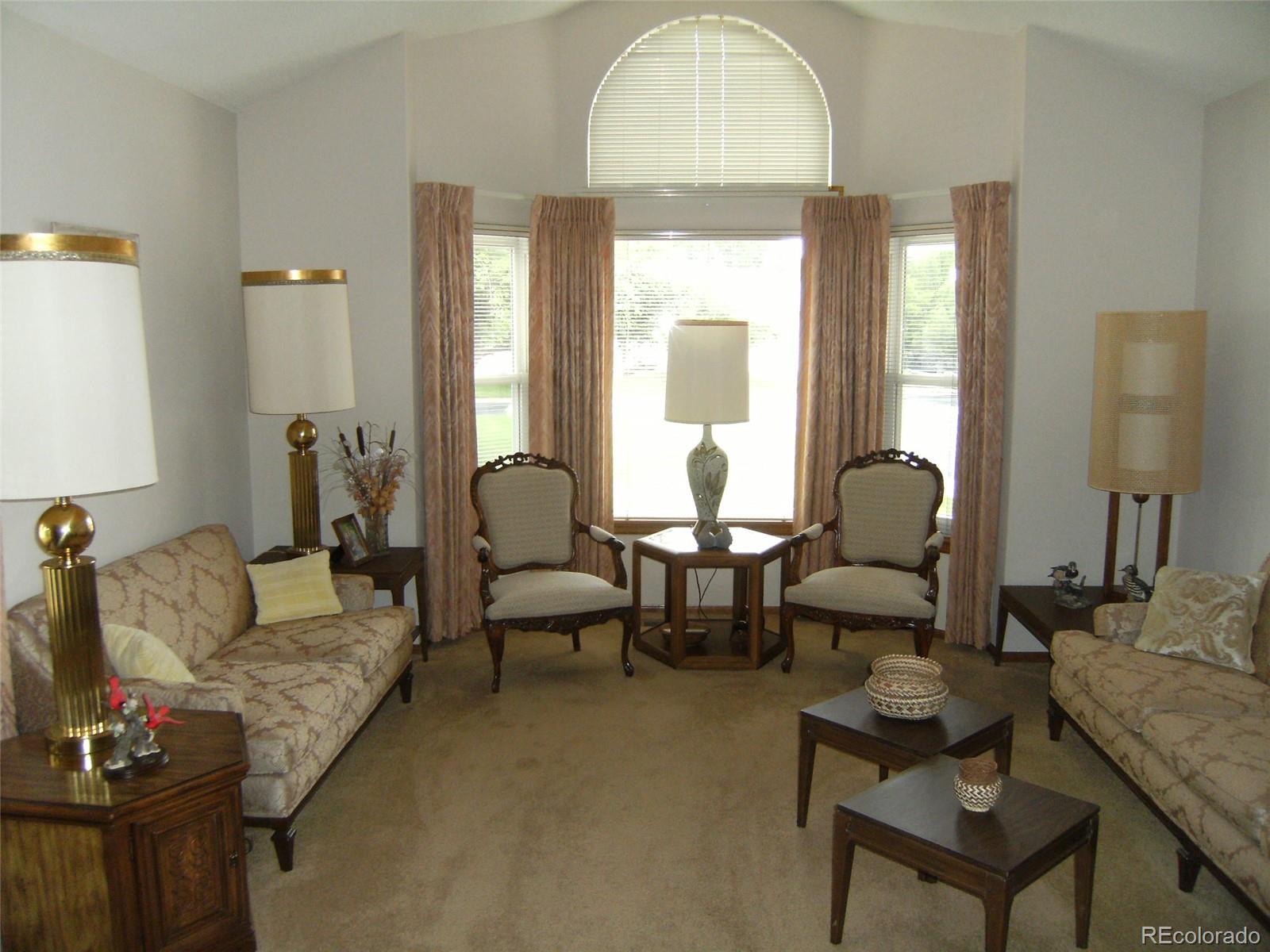 17 Sutherland Court Highlands Ranch, CO 80130 - Photo 2 of 13 Gallery Image 2