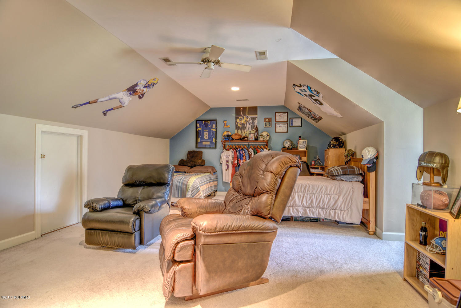 304 Middle Sound Loop Road Wilmington, NC 28411 - Photo 23 of 33 304 Middle Sound Loop Rd-large-023-10-DS