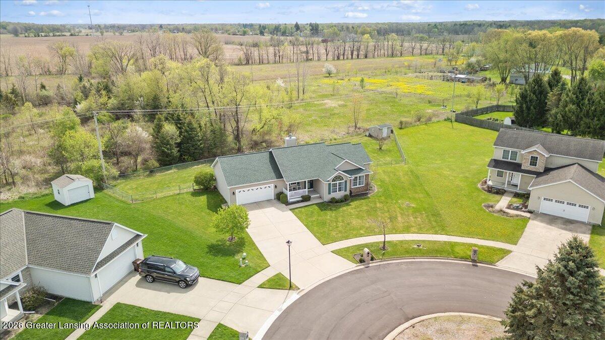 10114 Roblyn Circle Dimondale, MI 48821 - Photo 51 of 52 10-Media Jett - 02